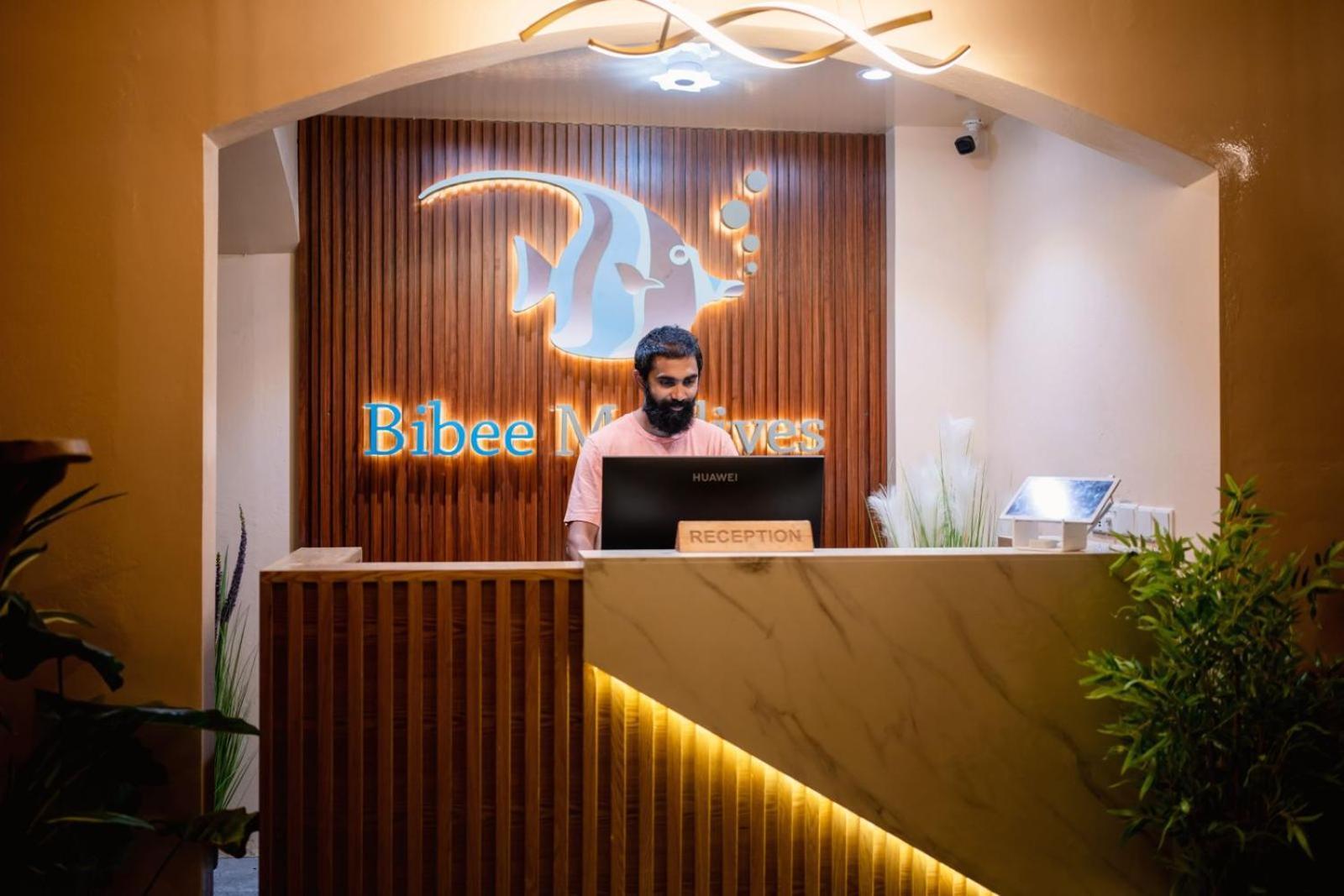 Hotel Bibee Maldives Dhiffushi Esterno foto