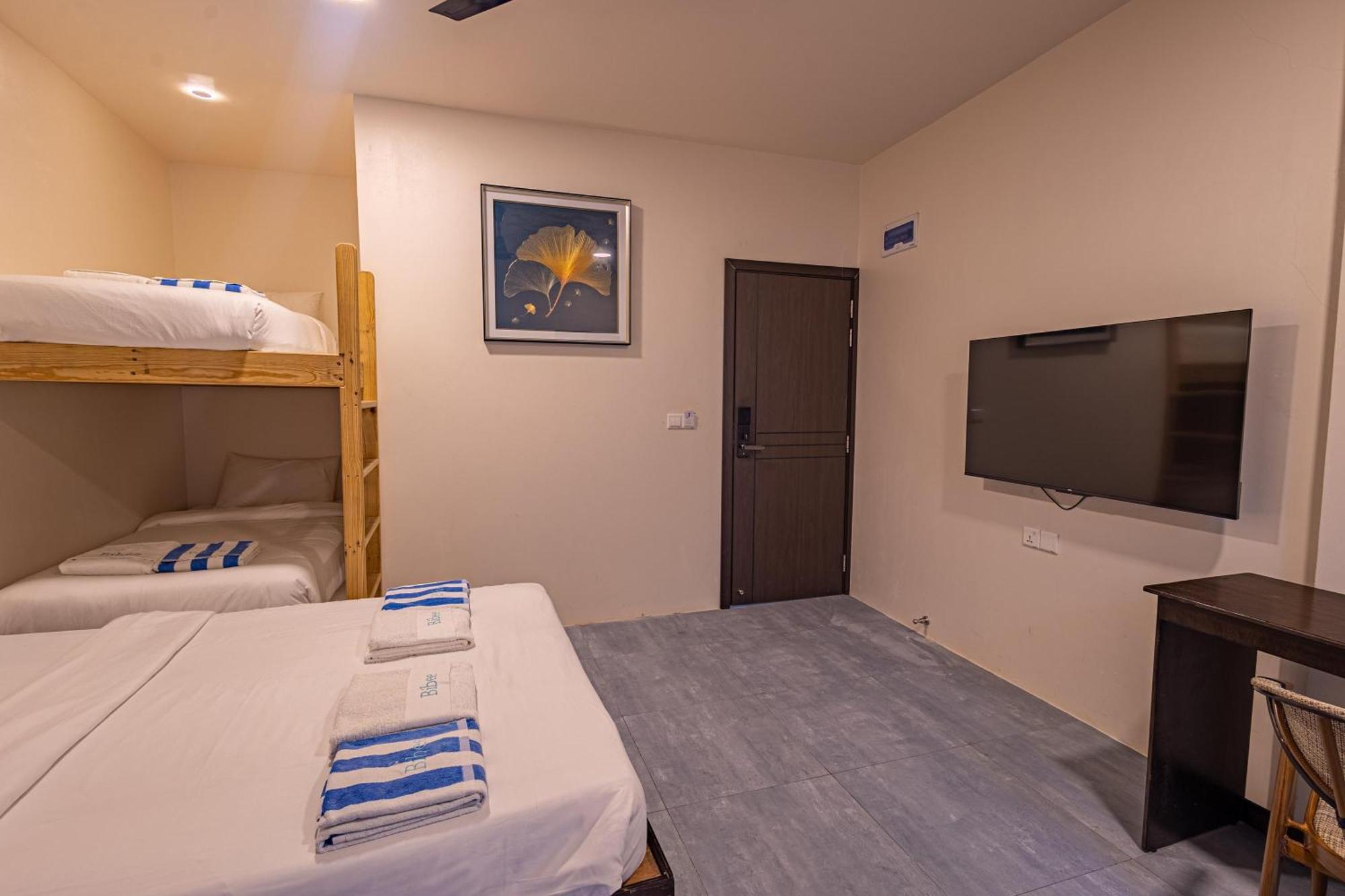 Hotel Bibee Maldives Dhiffushi Esterno foto