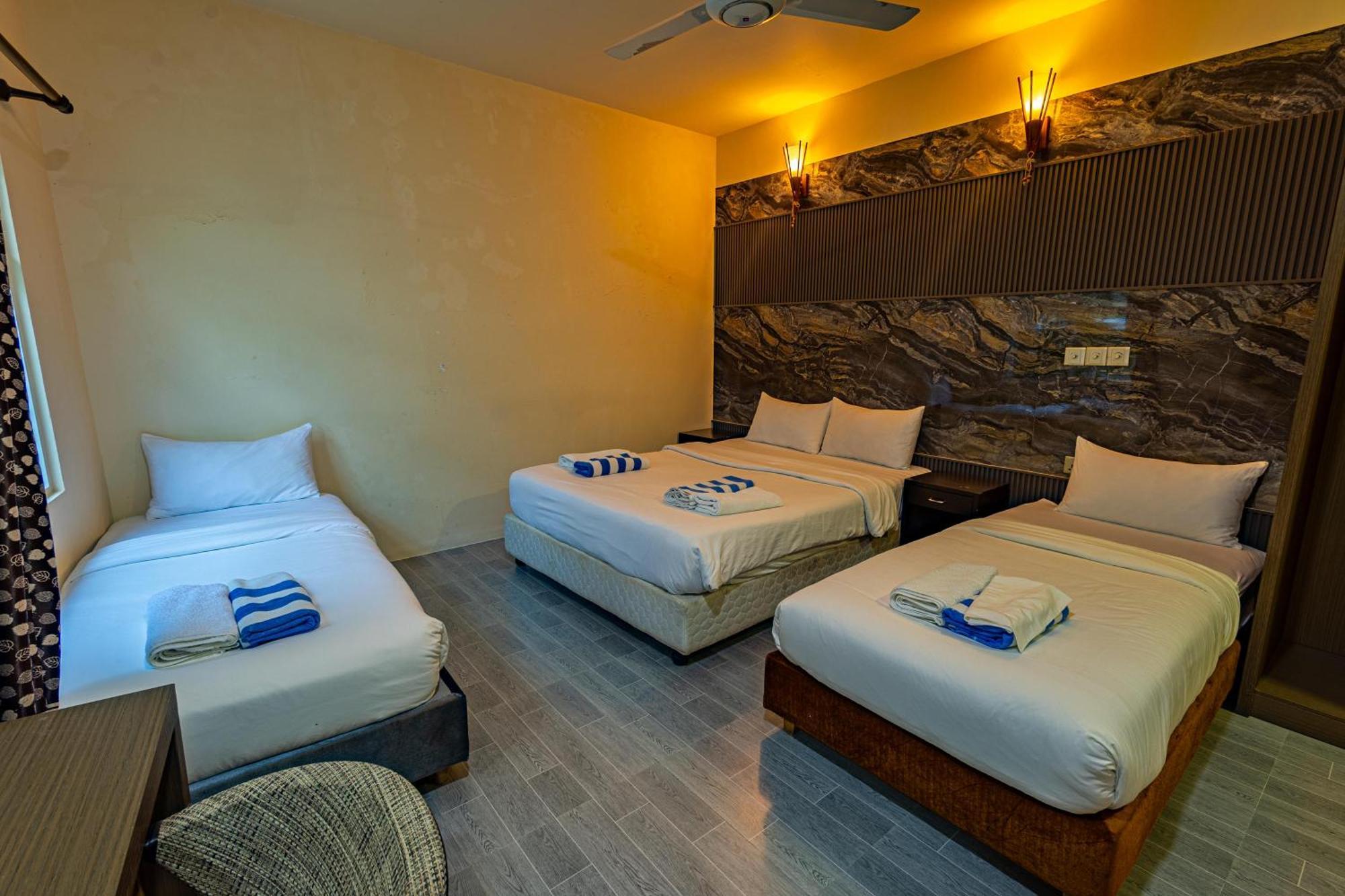Hotel Bibee Maldives Dhiffushi Esterno foto