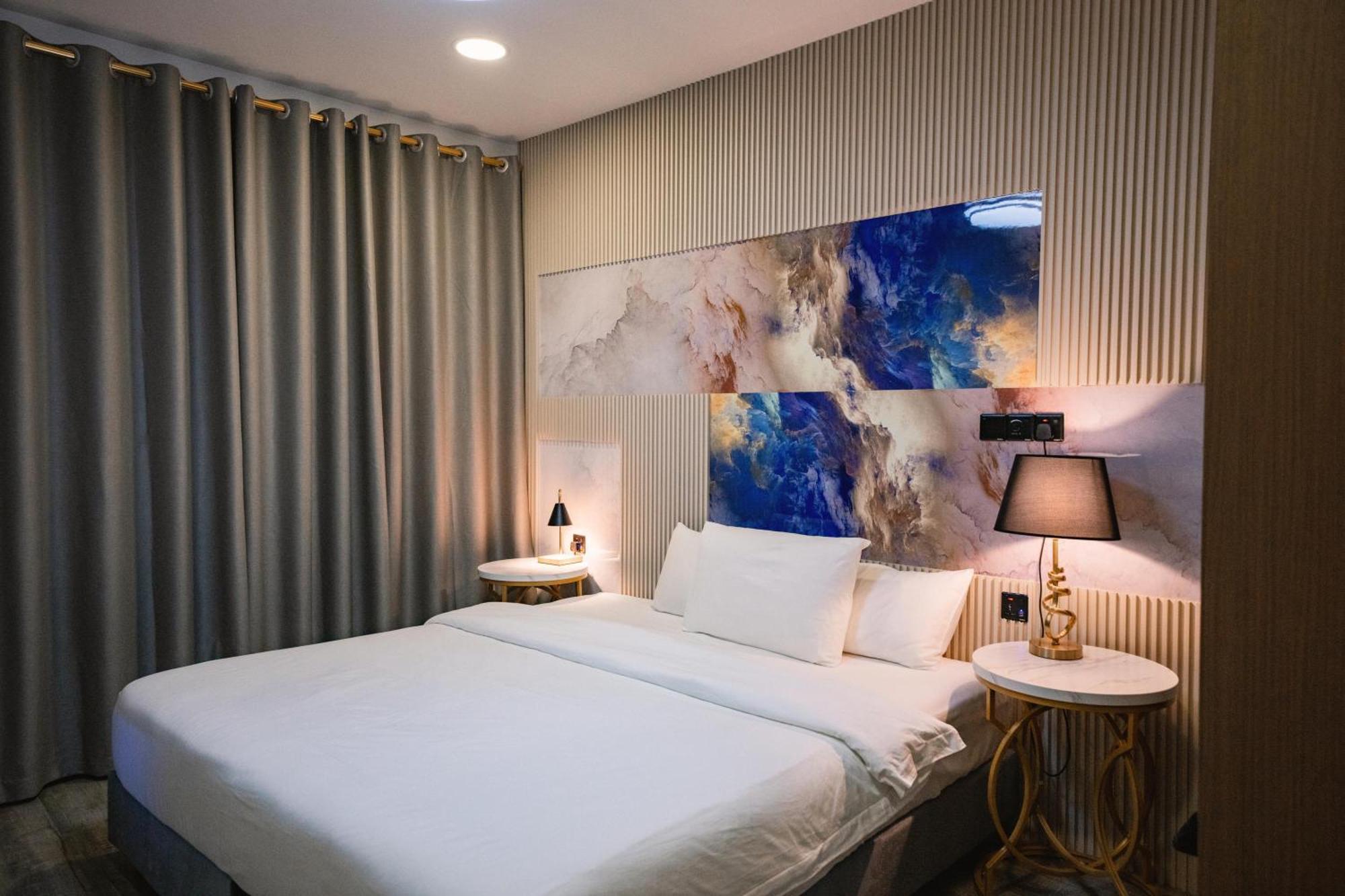 Hotel Bibee Maldives Dhiffushi Esterno foto