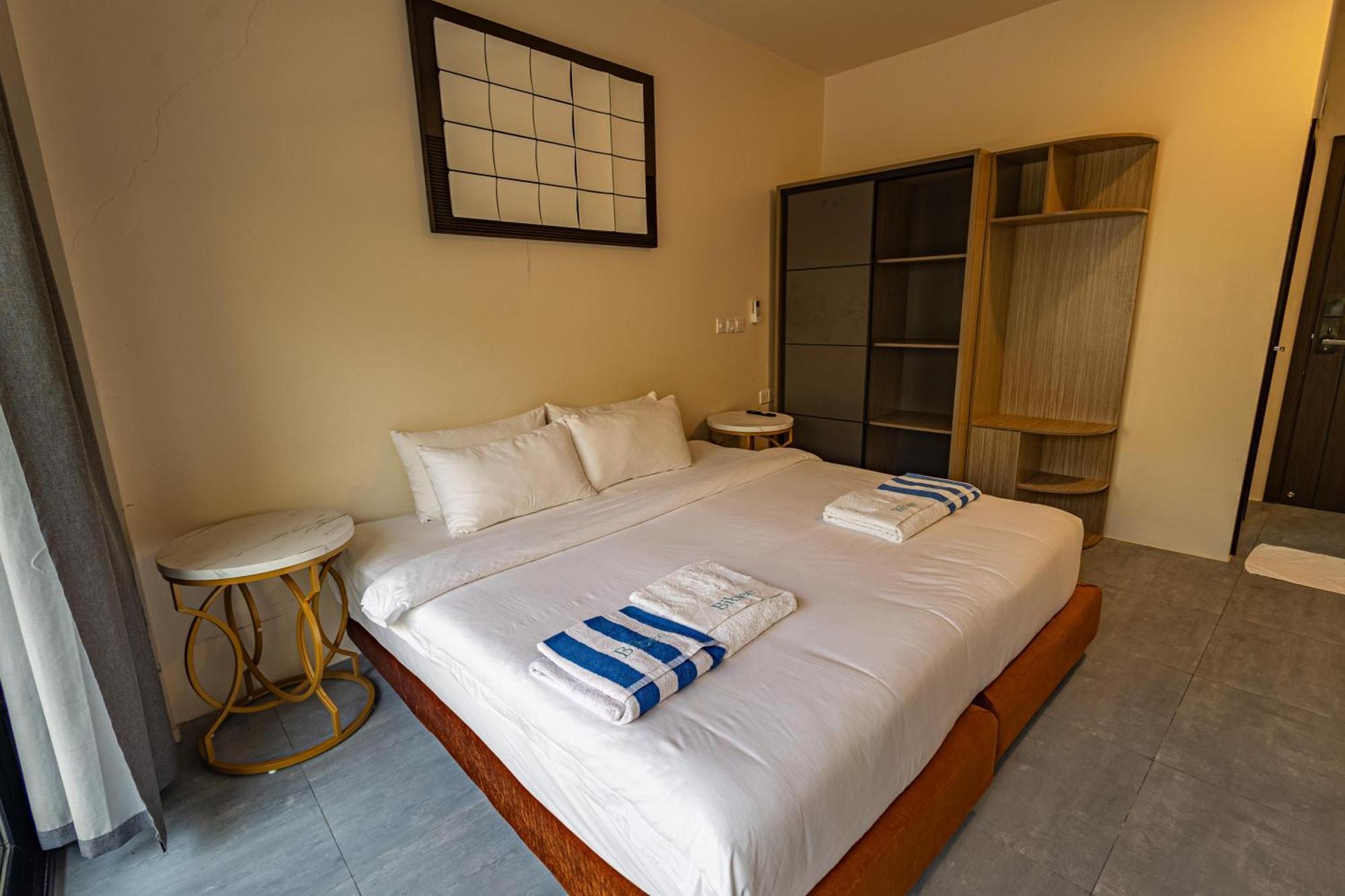 Hotel Bibee Maldives Dhiffushi Esterno foto