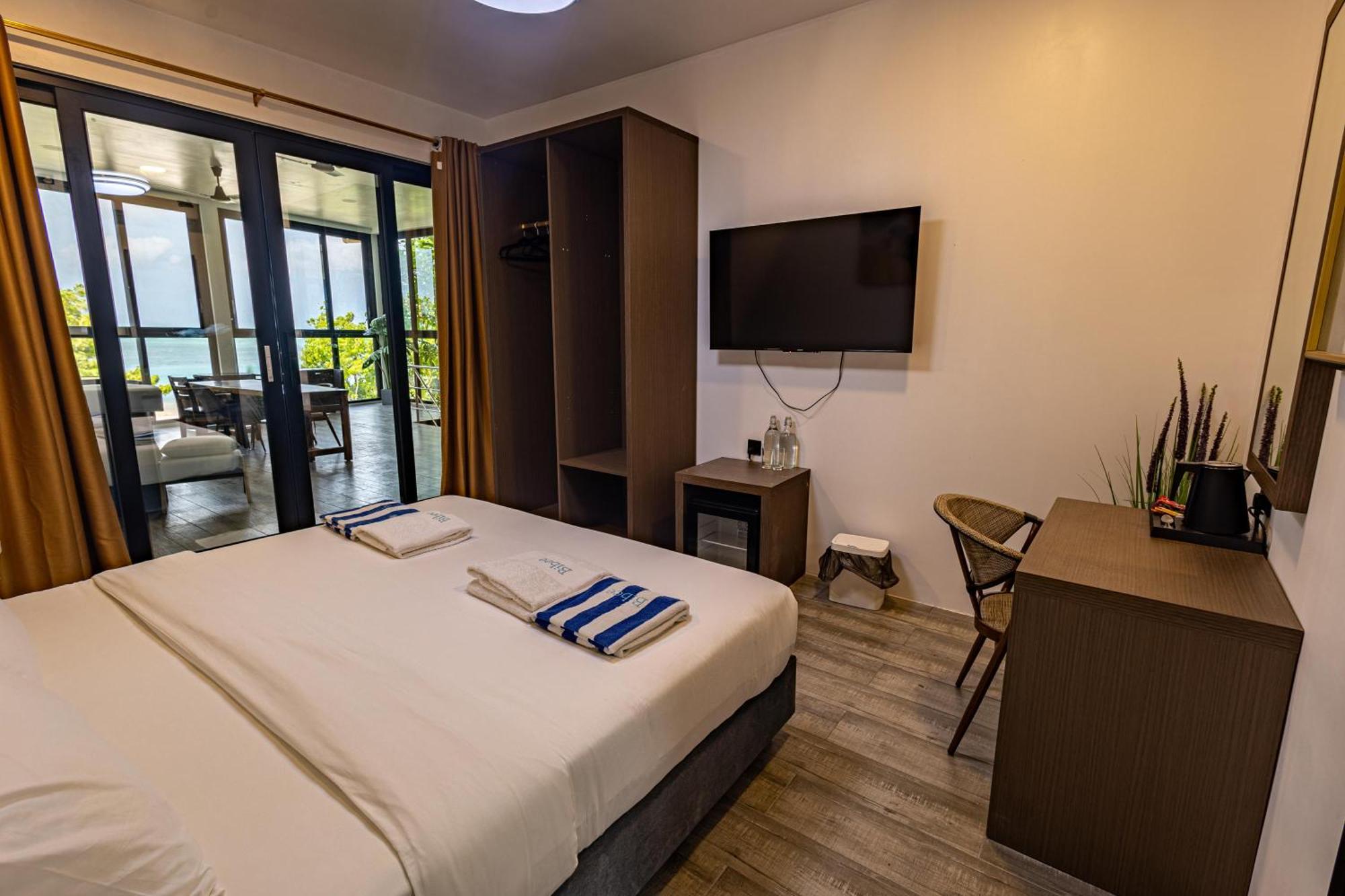 Hotel Bibee Maldives Dhiffushi Esterno foto